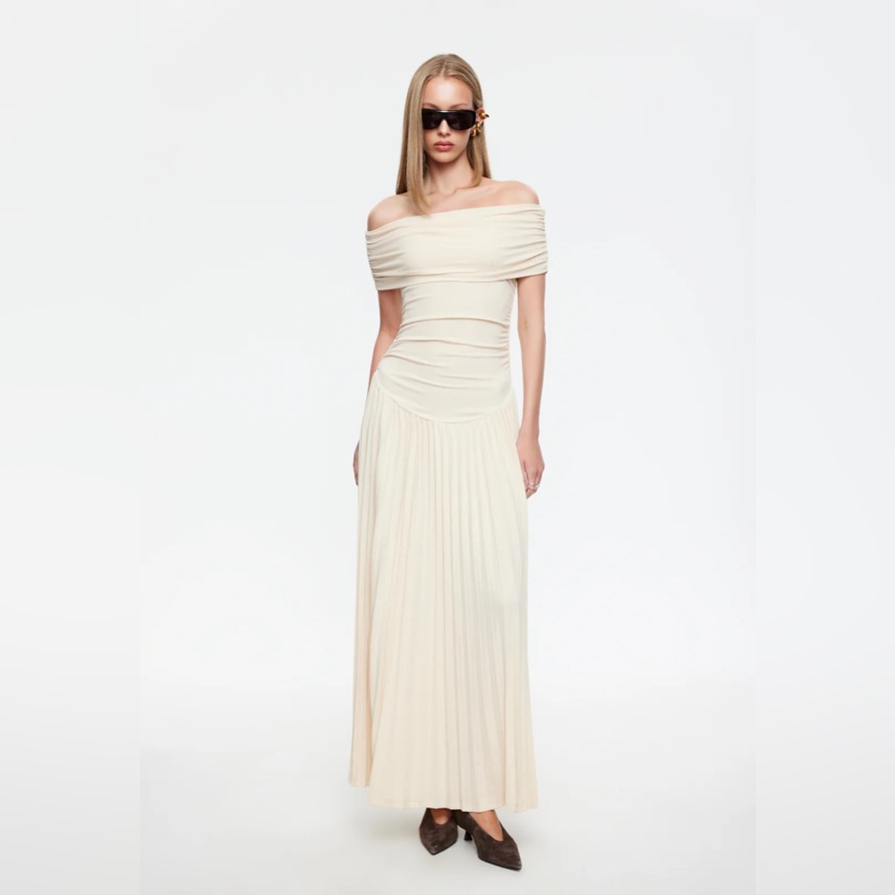 Lioness Field of Dreams Cream Off-Shoulder Maxi Skirt - Picture 10 of 12